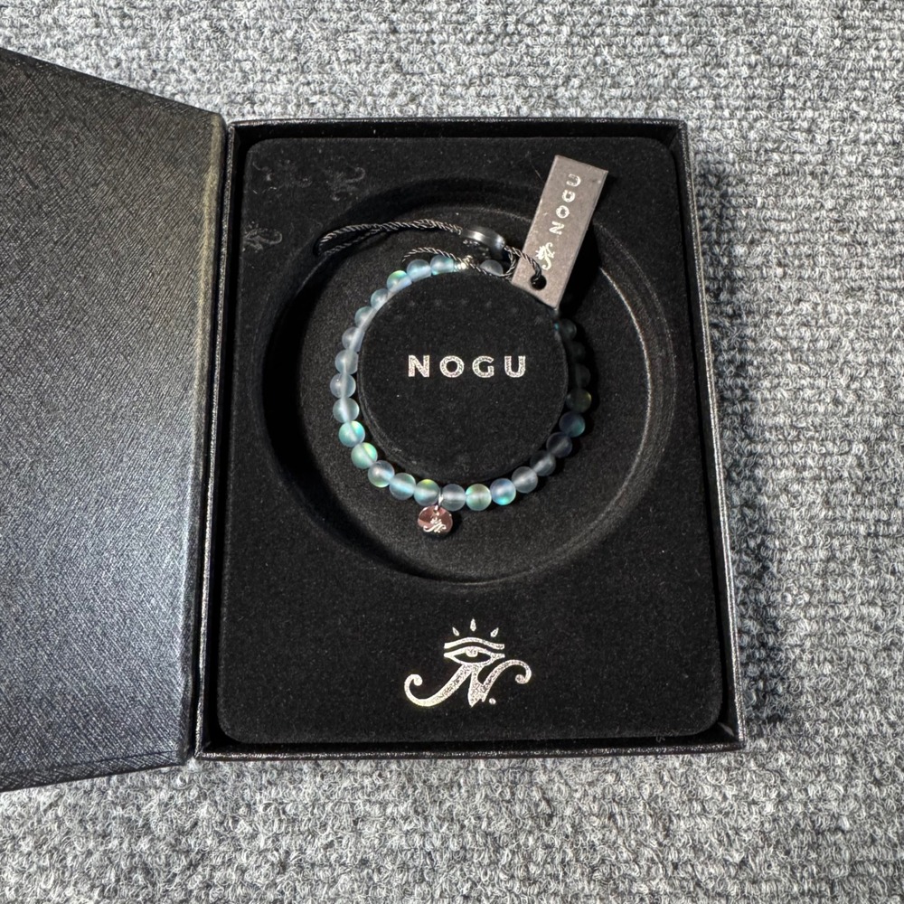 NOGU Iridescent Glass Beaded Stretch Bracelet JN-STON-0045 New in Box